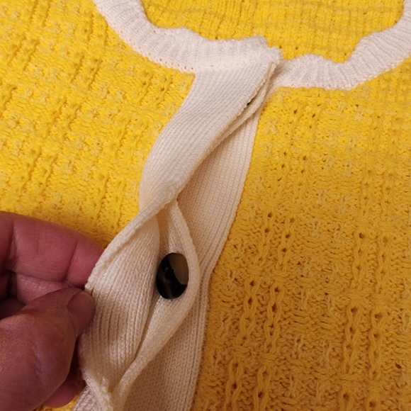 Yellow Short Sleeve Knit Sweater Dress - Picture 10 of 12